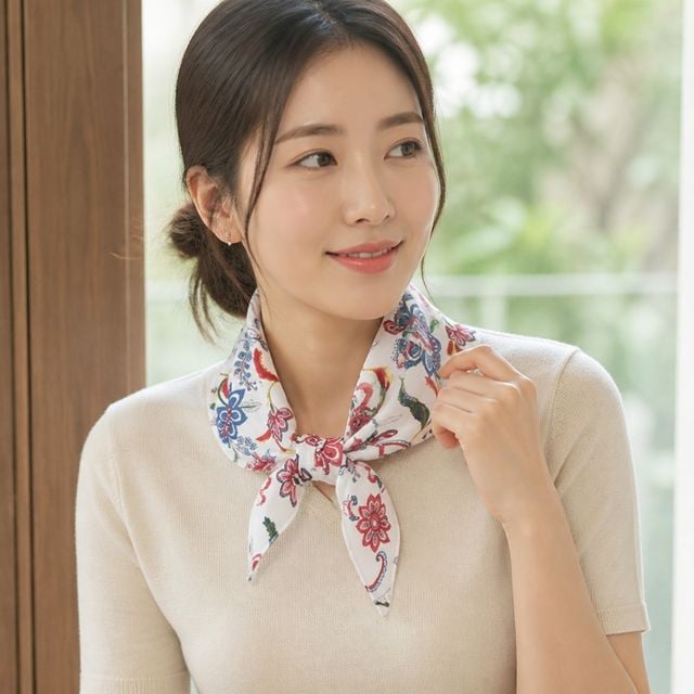 풍기인견 플라워 쁘띠 스카프 여름 여성 목수건 - 이미지 1