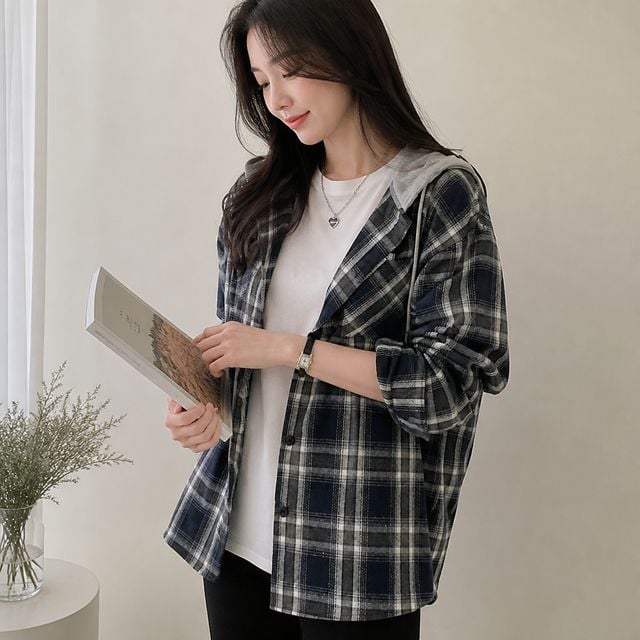 체크 남방 셔츠 긴팔 배색 포켓 일체형 리너 후드 루즈핏 가을 간절기 아우터 - 이미지 1