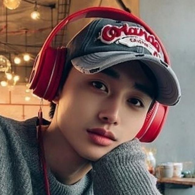 남녀공용 워싱 빈티지 레터링 볼캡 야구모자