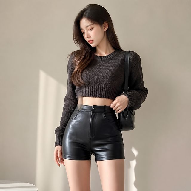 여성 가죽 반바지 밀런 레더 숏팬츠 하이웨스트 데일리룩 파티룩 바지 - 이미지 1