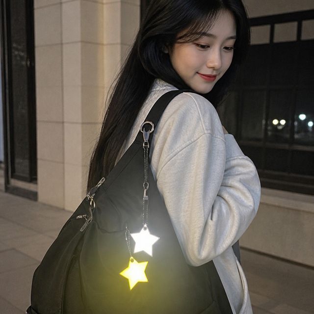 야광 별 모양 열쇠고리 가방 액세서리 장식 소품 - 이미지 1