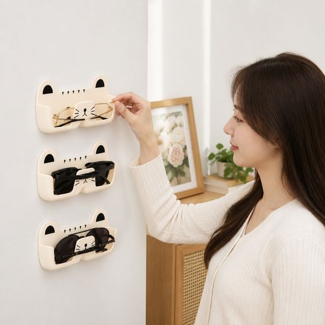 선글라스 안경 보관함 벽걸이 거치대 접착식 안경정리대 벽부착 수납함