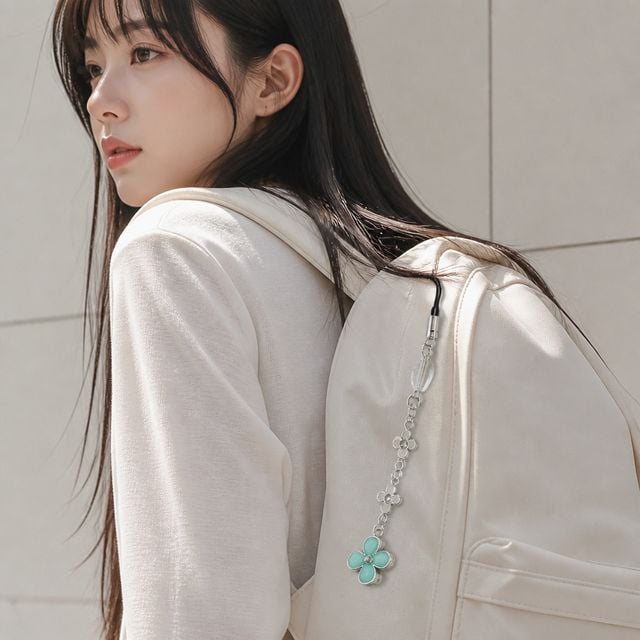 너에게닿기를 사와코 열쇠고리 가방 백참 행운부적 참 장식 액세서리 백팩 - 이미지 1