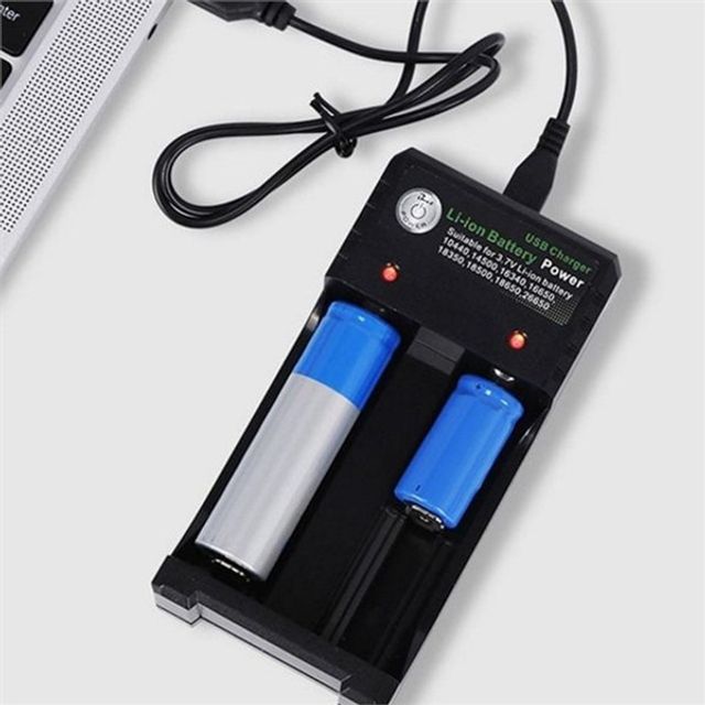 스탠드형 usb 충전 거치대 여행용 멀티 충전기 고속 간편 안전