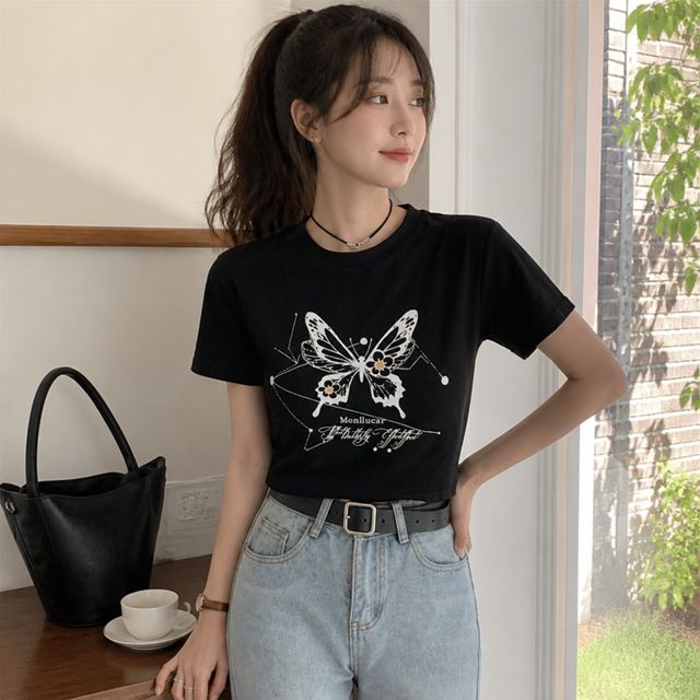 나비 나염 짧은 기장 반팔 티셔츠 여성 데일리룩 - 이미지 1