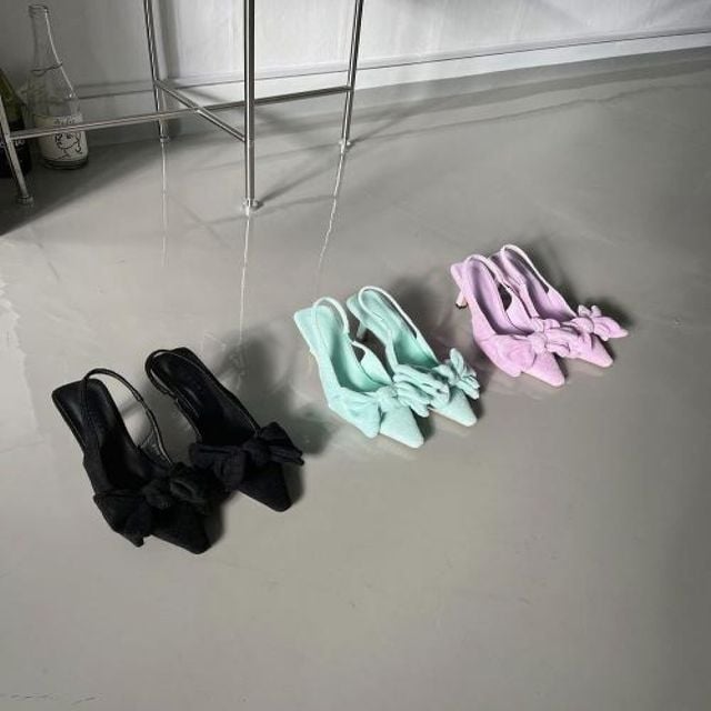 블랙 리본 스트랩 샌들힐 펌프스 스틸레토 미들힐 여자구두 데일리 슬링백