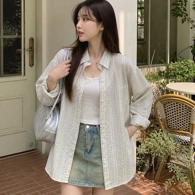 루즈핏 스트라이프 남방 긴팔 셔츠 오버핏 포켓 여자 봄 여름 데일리룩 - 이미지 1