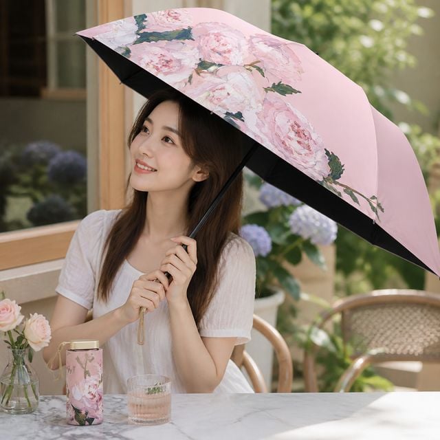 5단 경량 암막 우양산 자외선 차단 접이식 양산 겸용 우산 여행 휴가용 - 이미지 1
