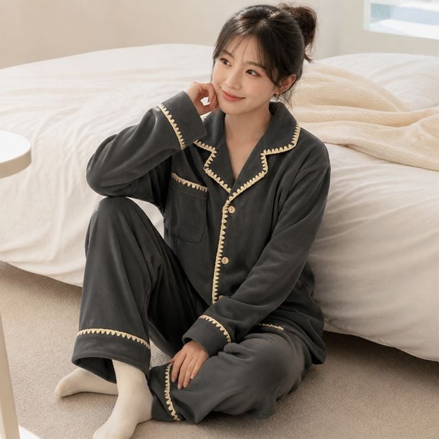 여성 피치기모 파자마 홈웨어, 루즈핏 잠옷 상하복 - 이미지 1