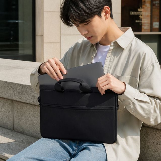 파우치 가방 스트랩 케이스 휴대 수납 보관 용품 - 이미지 1