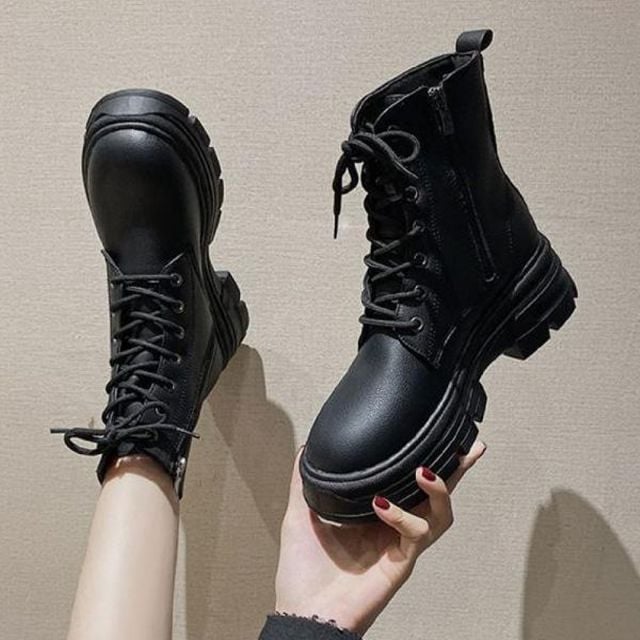 검정색 가죽 워커 여행용 나들이용