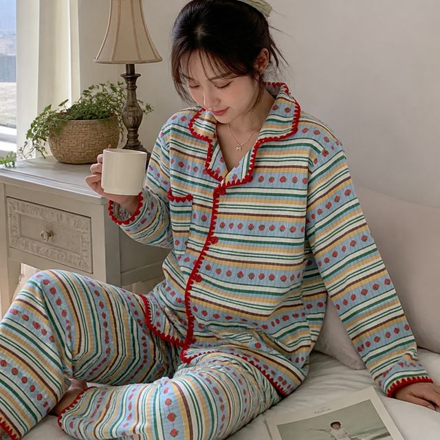 파이핑 패턴 누빔 잠옷 체크 딸기 스트라이프 긴팔 긴바지 여성 홈웨어 - 이미지 1