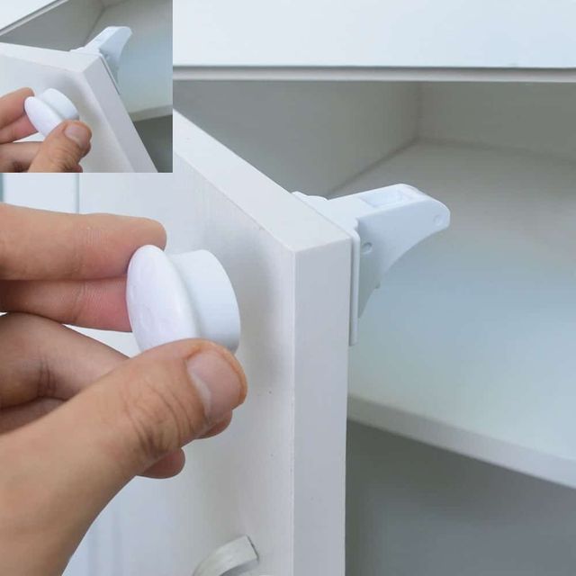 부착식 자석키 안전 잠금장치 문안전잠금장치 아기안전잠금장치 자석안전잠금장치 서랍장안전잠금장치