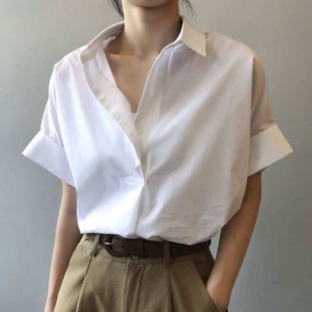 롤업 반팔 블라우스 셔츠 화이트 셔츠 직장인 여친룩