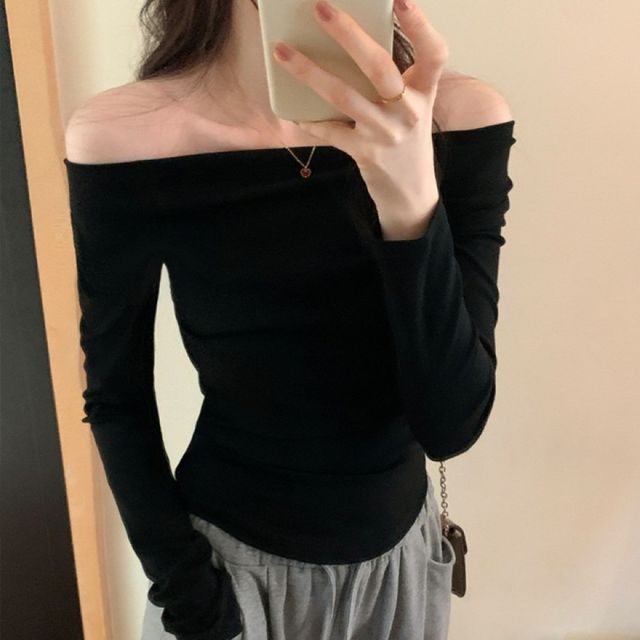 오프숄더 슬림핏 긴팔 티셔츠 어깨트임 데일리 하객 모임룩