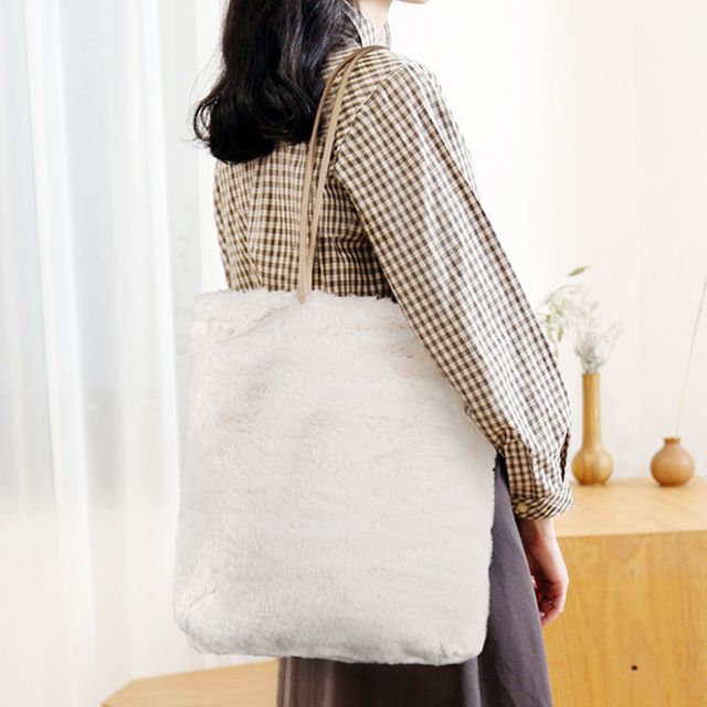 인조 밍크 퍼에코백 겨울 따뜻한 여성 숄더백 털가방