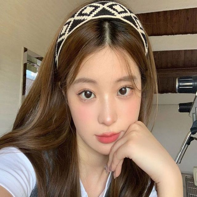니트 다이아 패턴 앞머리 고정 예쁜 머리띠
