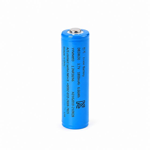 (싸더라) 18650 배터리 1800mAh 리튬이온 충전배터리 3.7V 전자기기 배터리