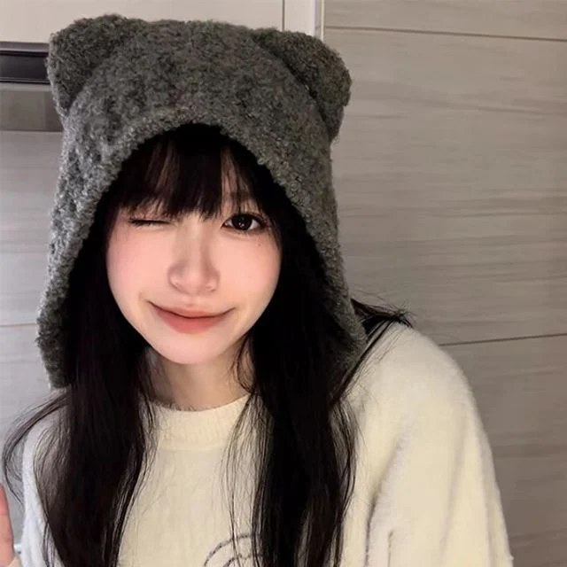 여성 곰돌이 비니