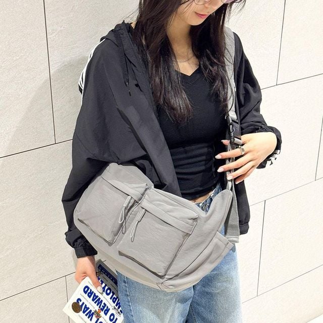 모던투 포켓 캐주얼 크로스백 여성 빅