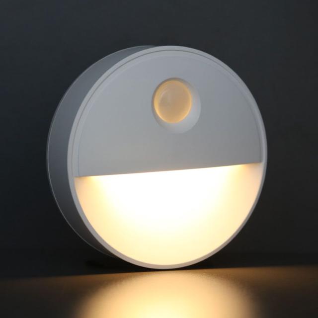 현관조명 동작감지 반달 LED 무선 센서등(웜색)