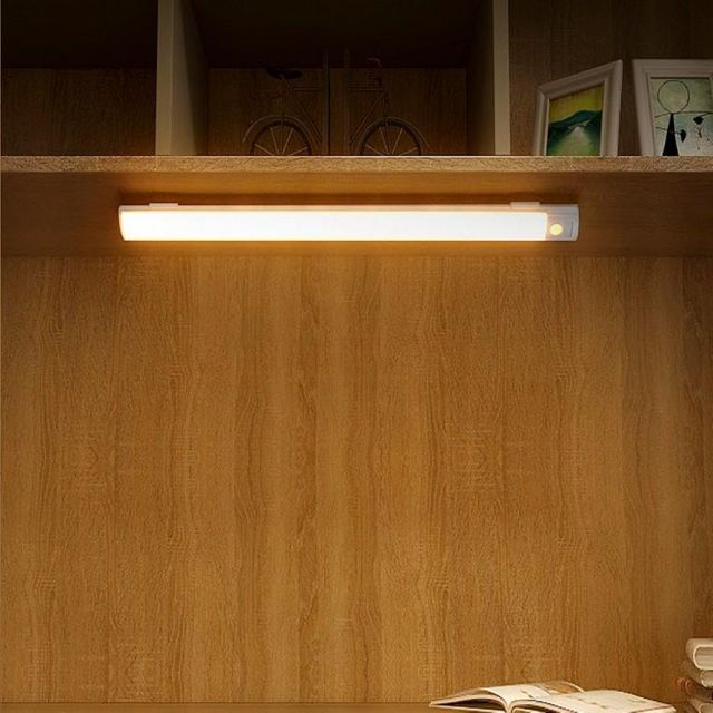 초슬림 인체 감지 부착식 벽조명 60cm 조명 옷장 인테리어 부착 무드등 LED등 벽등 수면등 인체감지