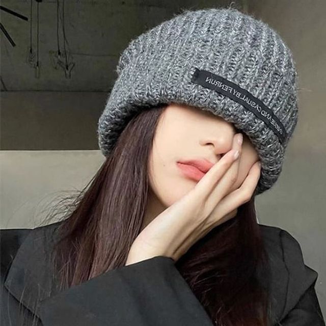 라벨 여성 비니 방한 겨울 털모자 보온 니트 모자 겨울모자 방한모자