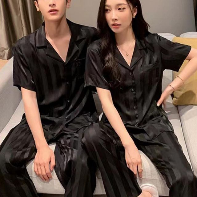 잠옷 반팔 세트 실키 홈웨어 스트라이프 실크핏