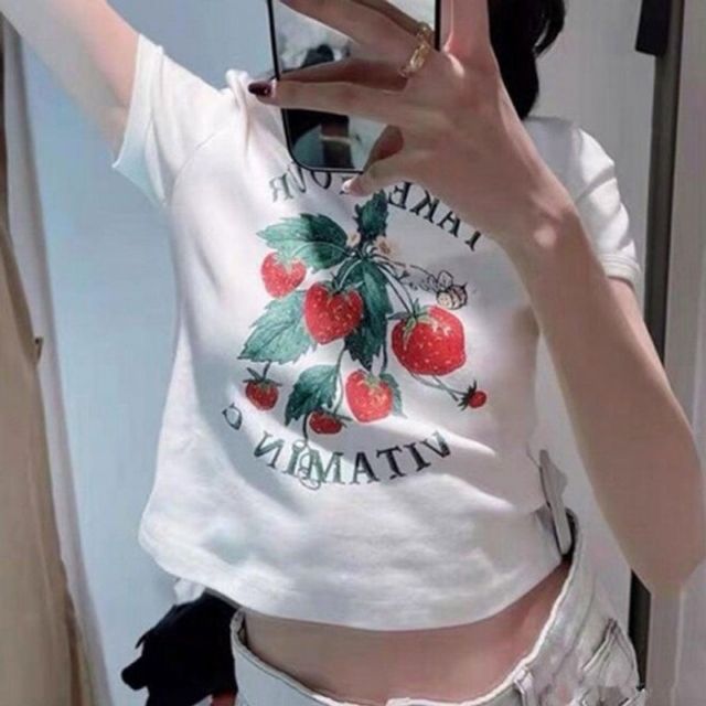 클래식 발랄한 숏기장 면티셔츠 딸기 탑 여성 이지웨어반소매티 데일리룩