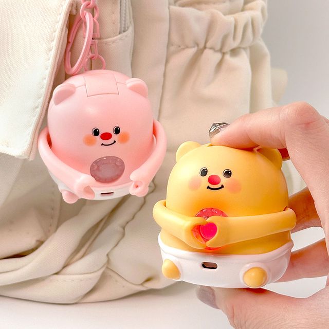 손하트 곰 키링 사무용품