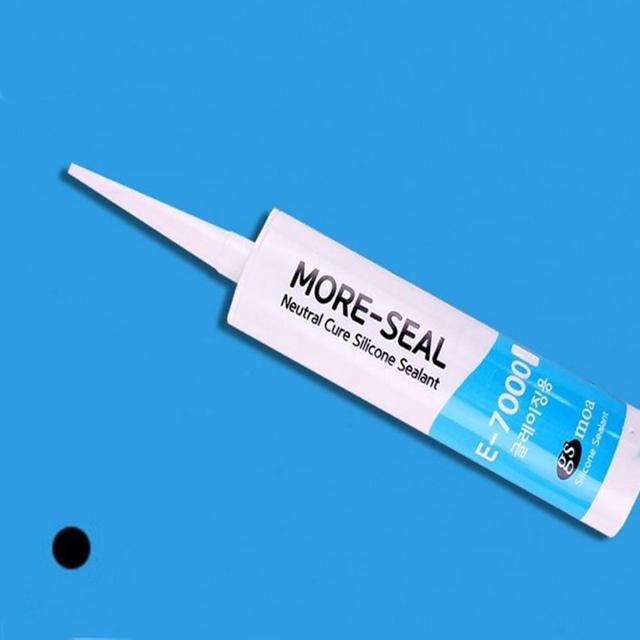 모아 글레이징용 실리콘실란트 E-7000 270ml(흑색)