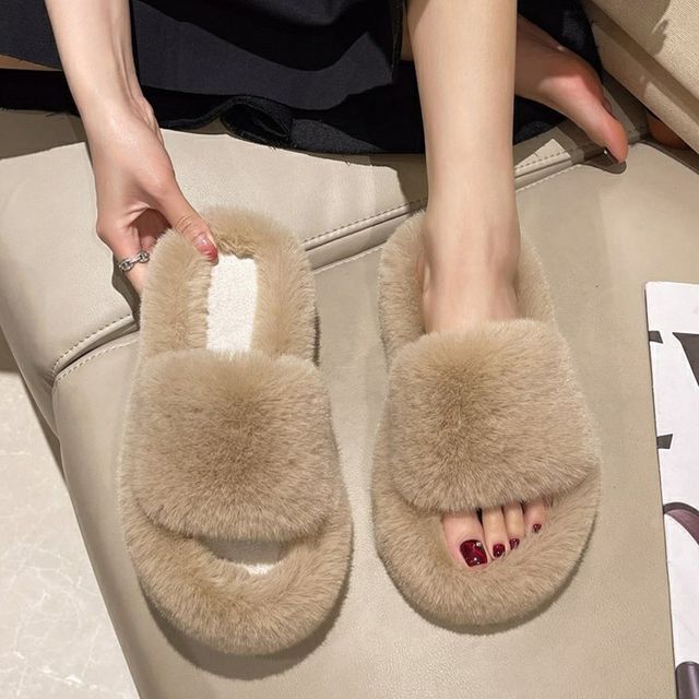 방한 털실내화 퍼슬리퍼 여자 사무실 실내화 겨울슈즈