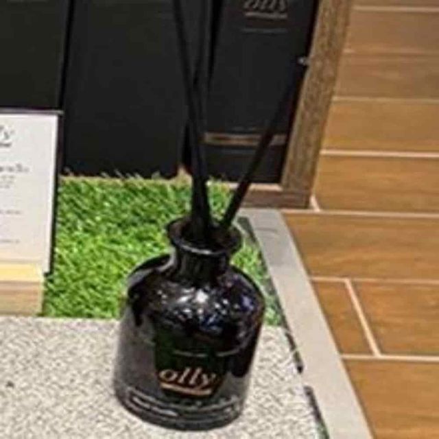 올리 룸스프레이 100ml 화이트싸봉 섬유스프레이 섬유향수 탈취스프레이 향기스프레이