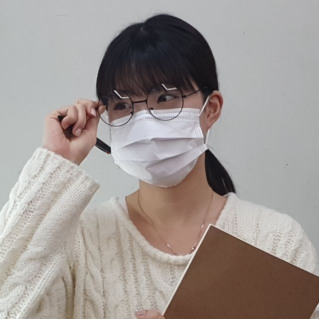 동글이 철테 안경 블랙