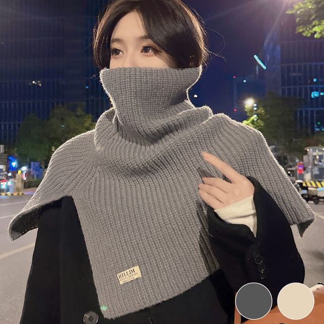 옆트임 하이넥 워머 겸용 머플러 겨울패션 코디