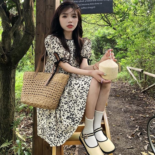 여성 미니 원피스 플라워 패턴 휴양지원피스룩
