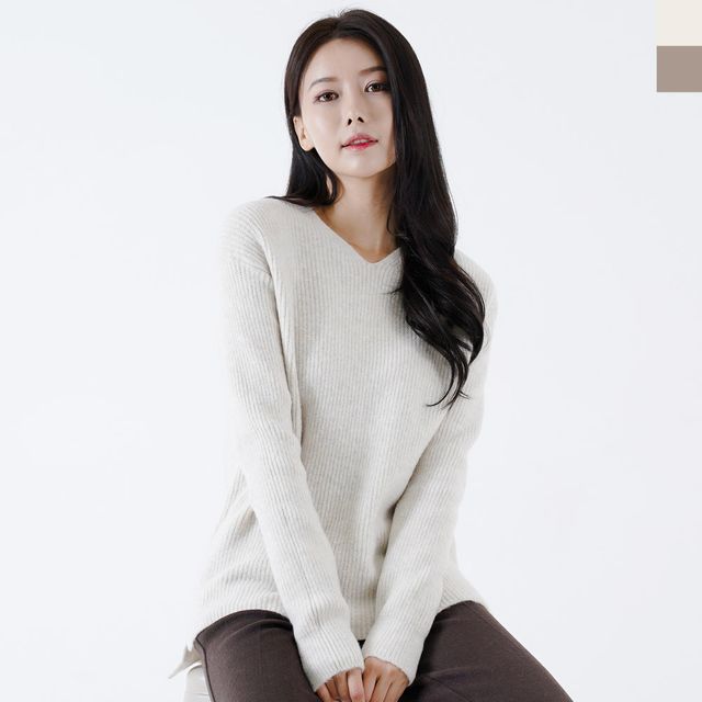 여자고퀄브이넥울니트 여성상의 니트티