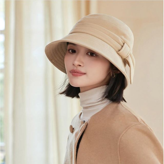 베이직하면서 깔끔한 중년 여성용 데일리 모자 버킷햇