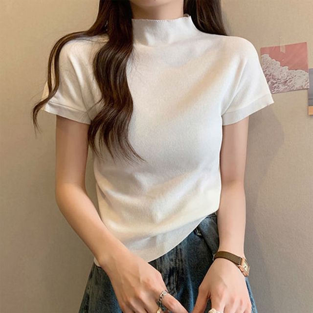 여성 반팔니트티 반목 부드러운니트 여성스러운티