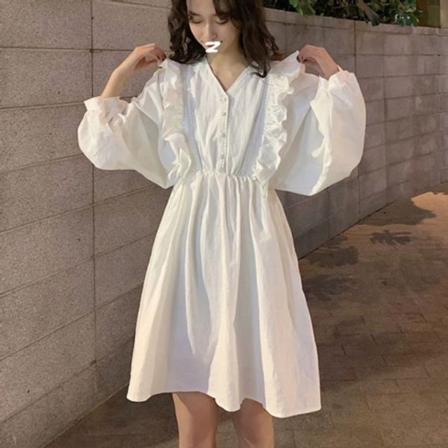 프윈 라인 프릴 데일리 원피스 브이넥 레이스
