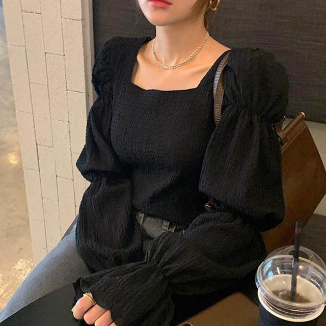 여성스러운 여러여리 블라우스 퍼프 소매 활용도높은
