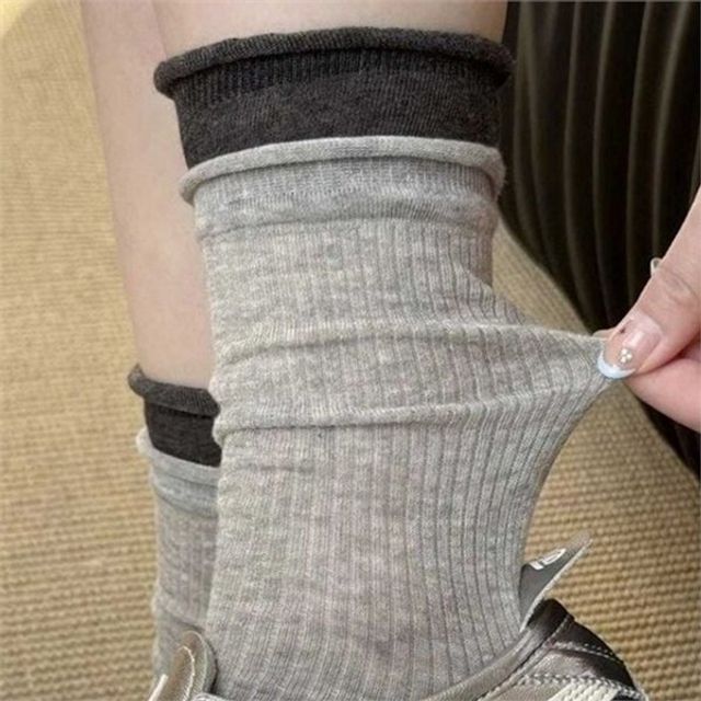 여성 중목 양말 여성 배색 양말 캐주얼 프릴 데일리 투톤 빈티지