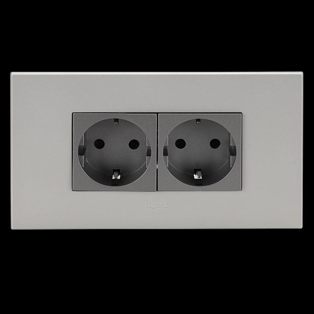 아남르그랑 매입콘센트(아테오 정사각 유럽형)(A) 2구(4모듈)(펄 알루)
