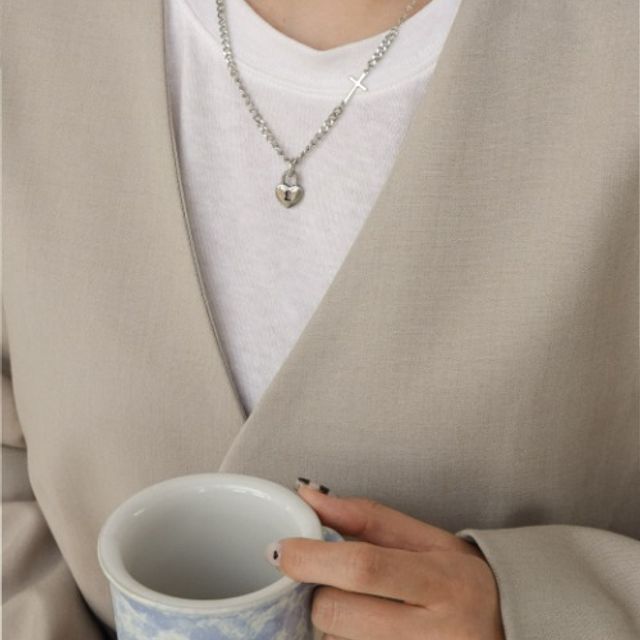 cross heart necklace