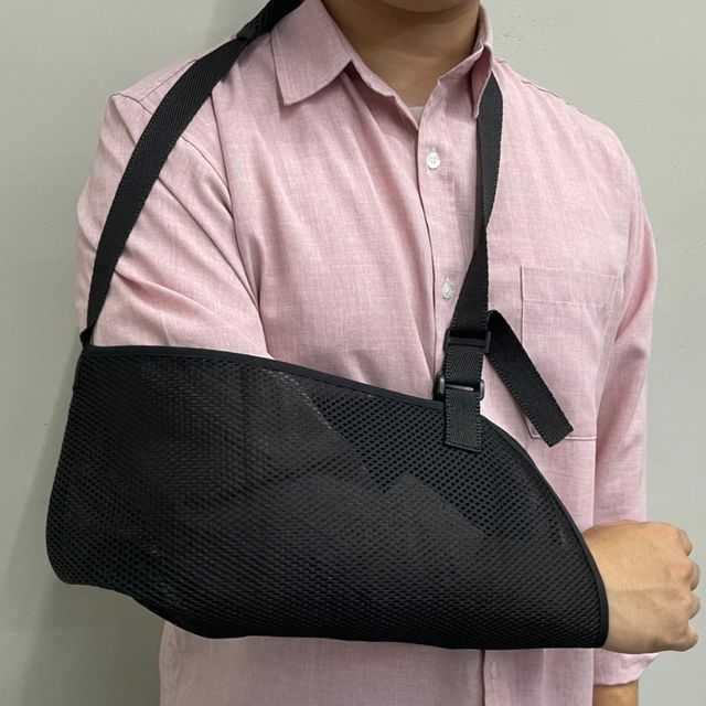 암슬링 통풍형 블랙 고정 암슬링 팔 고정 팔