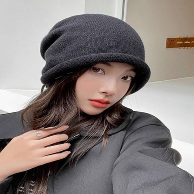 꼬깔 방한모자 패션모자 코디 인기 커플 휴가 아이템