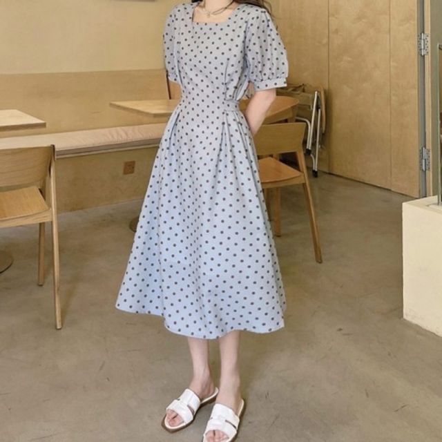 얇고 여름옷 살랑살랑느낌 가벼운 스퀘어넥 토트퍼프
