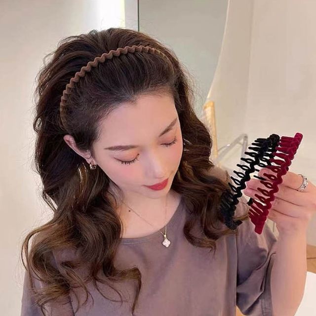 촘촘 빗살 머리띠 톤다운 컬러감 운동 외출 헤어