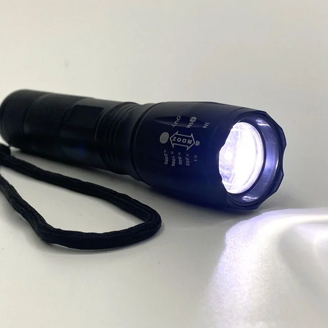 휴대용 LED 후레쉬 써치라이트