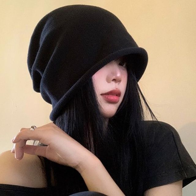 코디 니트 패션 모자 꼬깔 휴가 길거리 패션모자